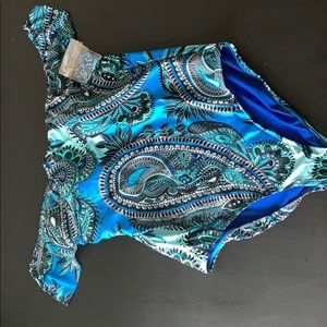 Off the shoulder swimsuit